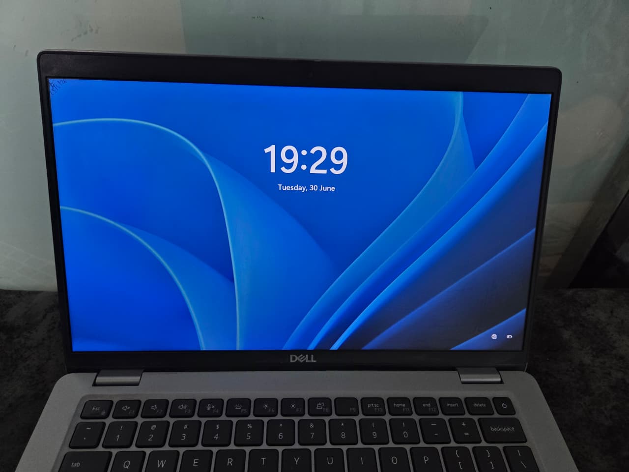 Dell Latitude 5420 - Refurbished image 2