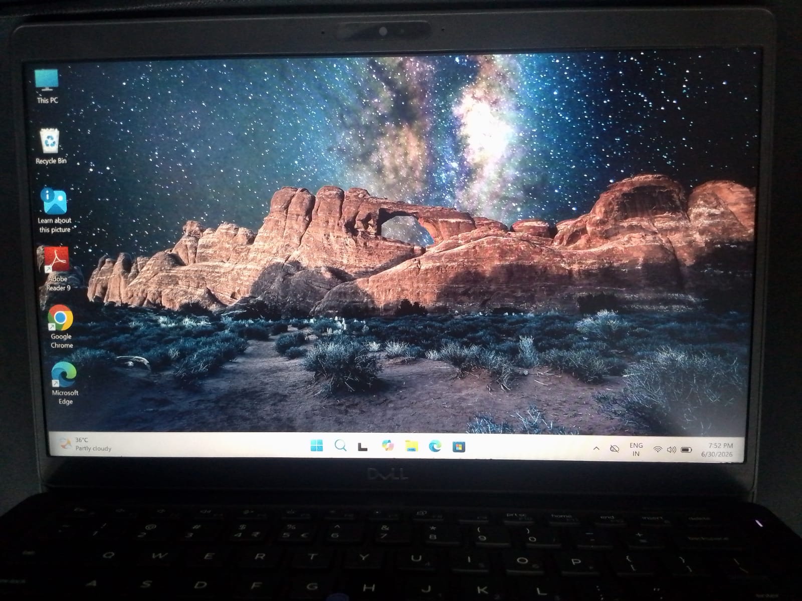 Dell Latitude 5400 - Refurbished image 3